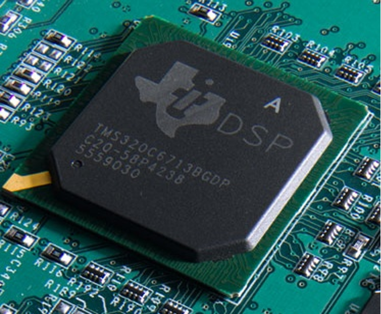Transformer-based Online UPS image
