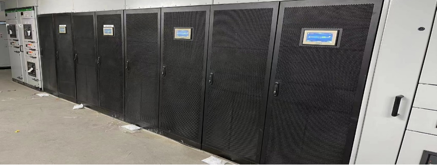 The Comprehensive Review: Use Cases of Transformer-less High Frequency UPS in Various Sectors image