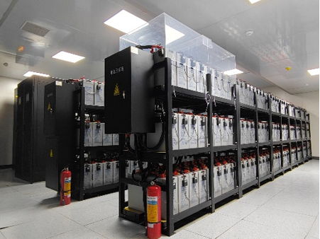 The Comprehensive Review: Use Cases of Transformer-less High Frequency UPS in Various Sectors image